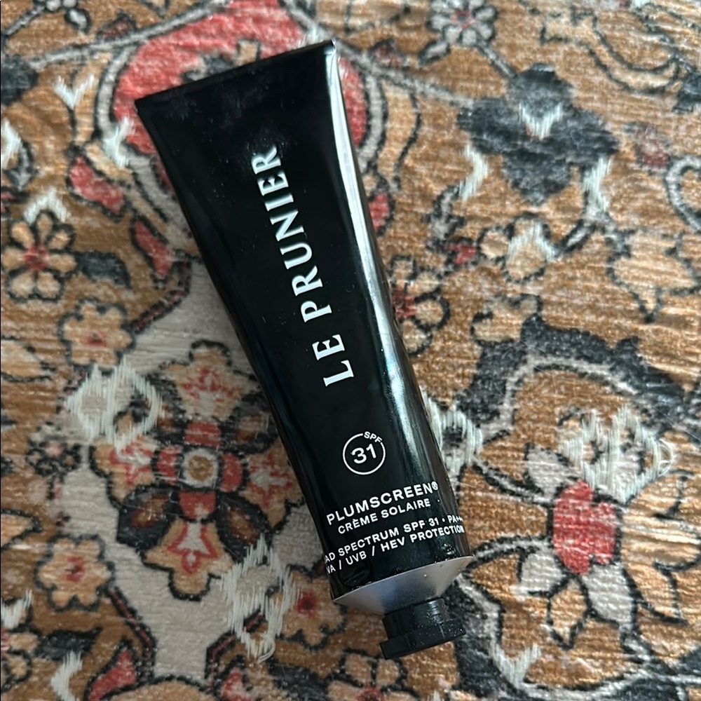 New Le Prunier 31 SPF Plumscreen